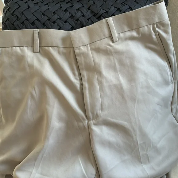 Kenneth Cole Pants - Picture 6 of 8